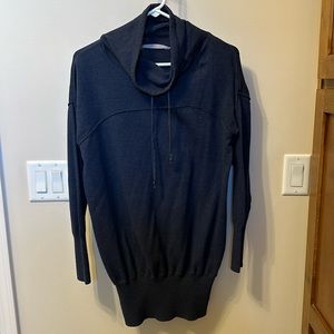 Athleta sweater